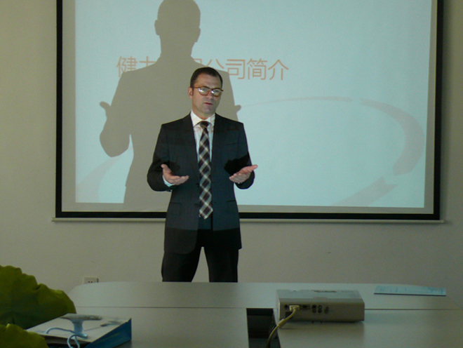 2012年12月6日慧聪网牽手考察团到访我司的活动花絮