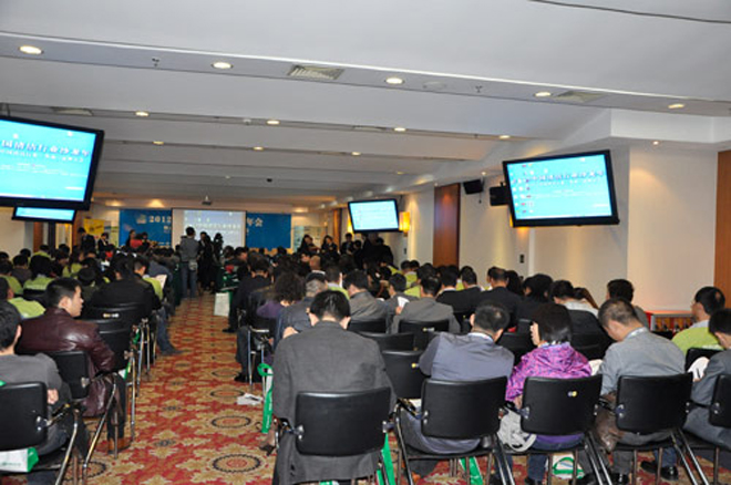 健力获颁2012年度清洁行业最受欢迎供应商