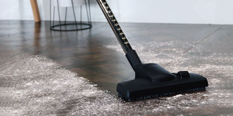 如何选择吸尘机器 使用吸尘机器时要注意什么